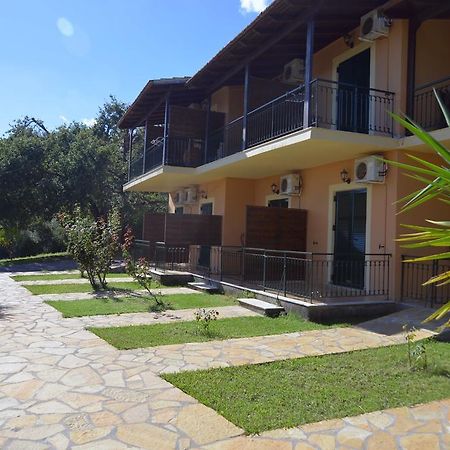 Krystallia Apartments Dassia (Corfu) Exterior foto
