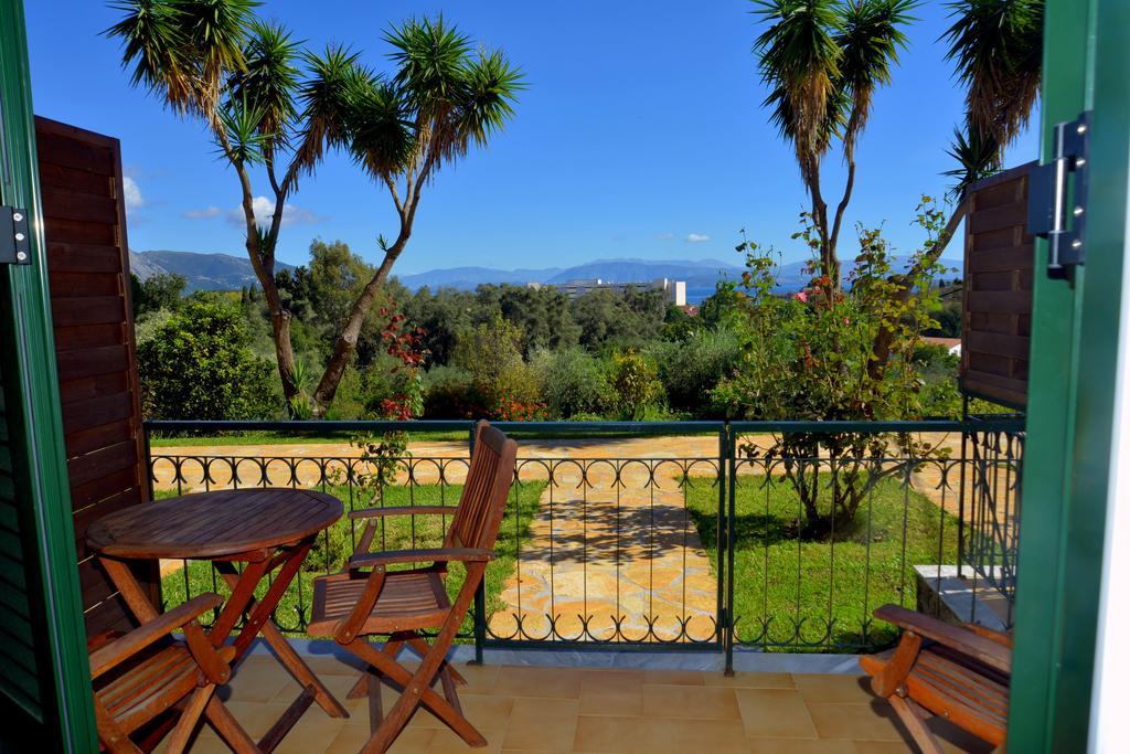 Krystallia Apartments Dassia (Corfu) Exterior foto