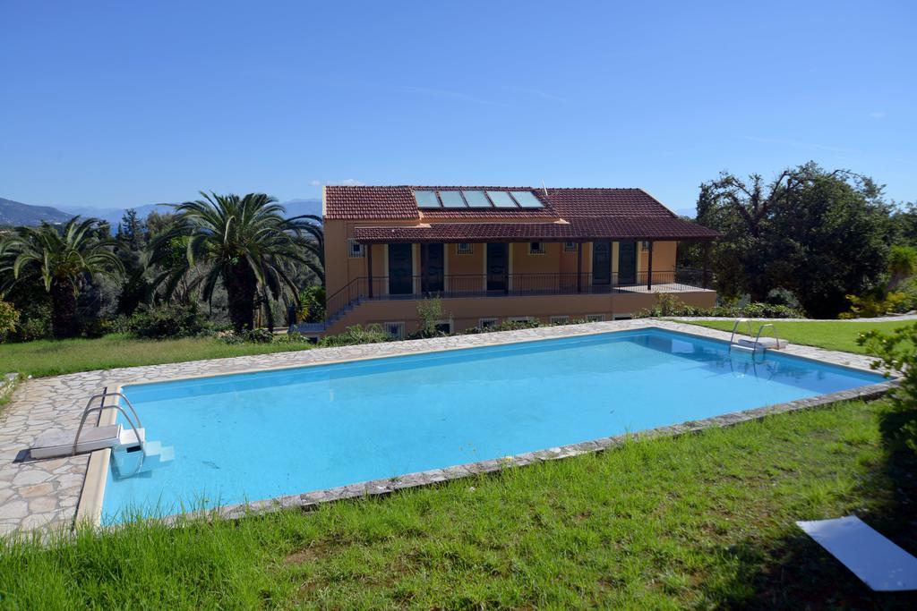 Krystallia Apartments Dassia (Corfu) Exterior foto